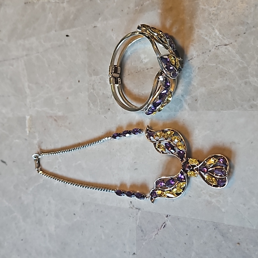Outstanding vintage canary yellow and purple rhinestone necklace and bracelet
